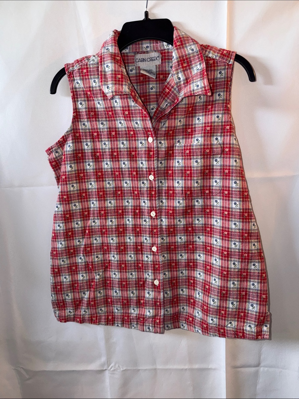 VINTAGE Cabin Creek Red Plaid Sleeveless Button-Front Top